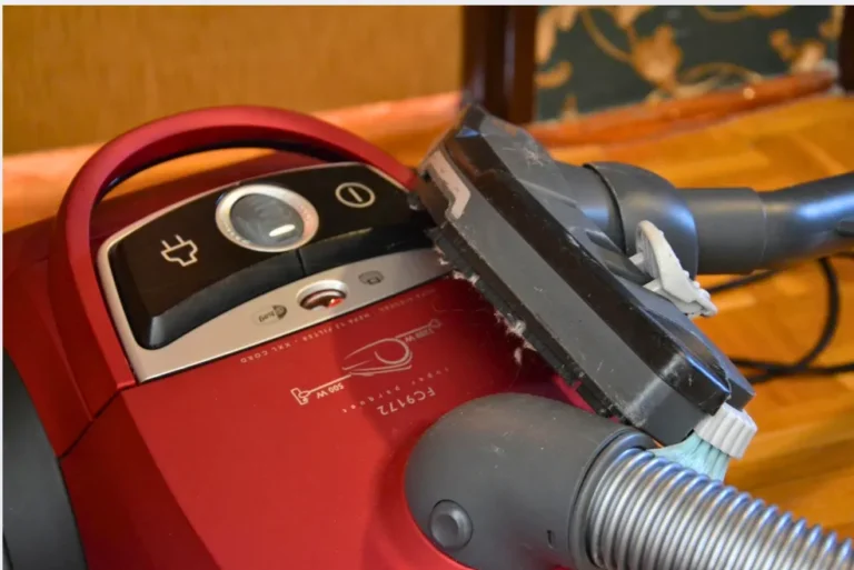How Often Should You Dust Your House (And What’s the Best Way to Do It)?